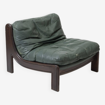 Low sling chair in hardwood and green leather, Germany, 1970s