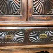 Armoire du Rajasthan teck sculpté