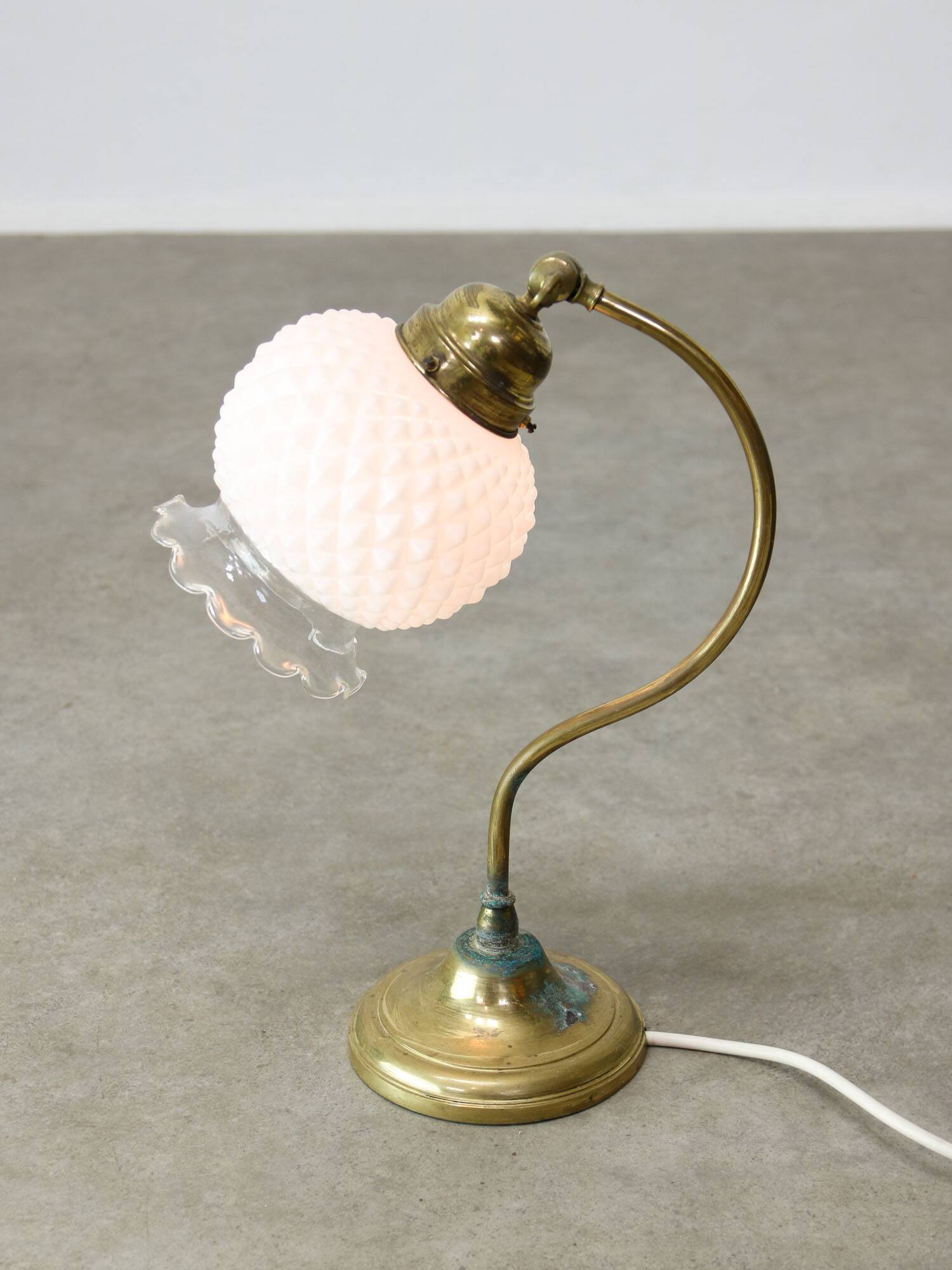 Mid Century Italian Table Lamp in Brass and Etched Glass