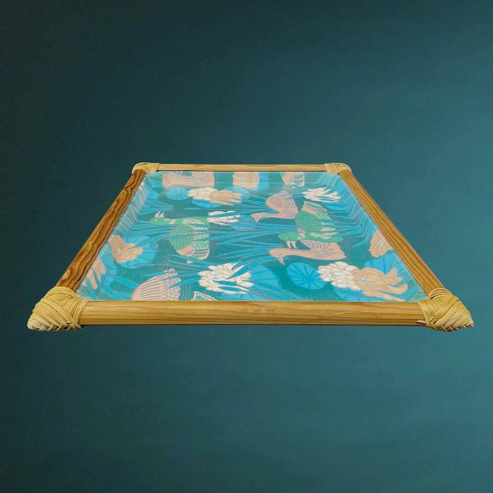 Ancient fibreglass plateau – Bamboo and rattan frame – Bird decor