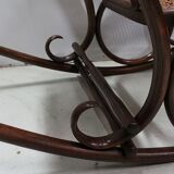 Rocking chair et son repose pieds, en hêtre 1900