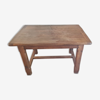 Table en bois massif