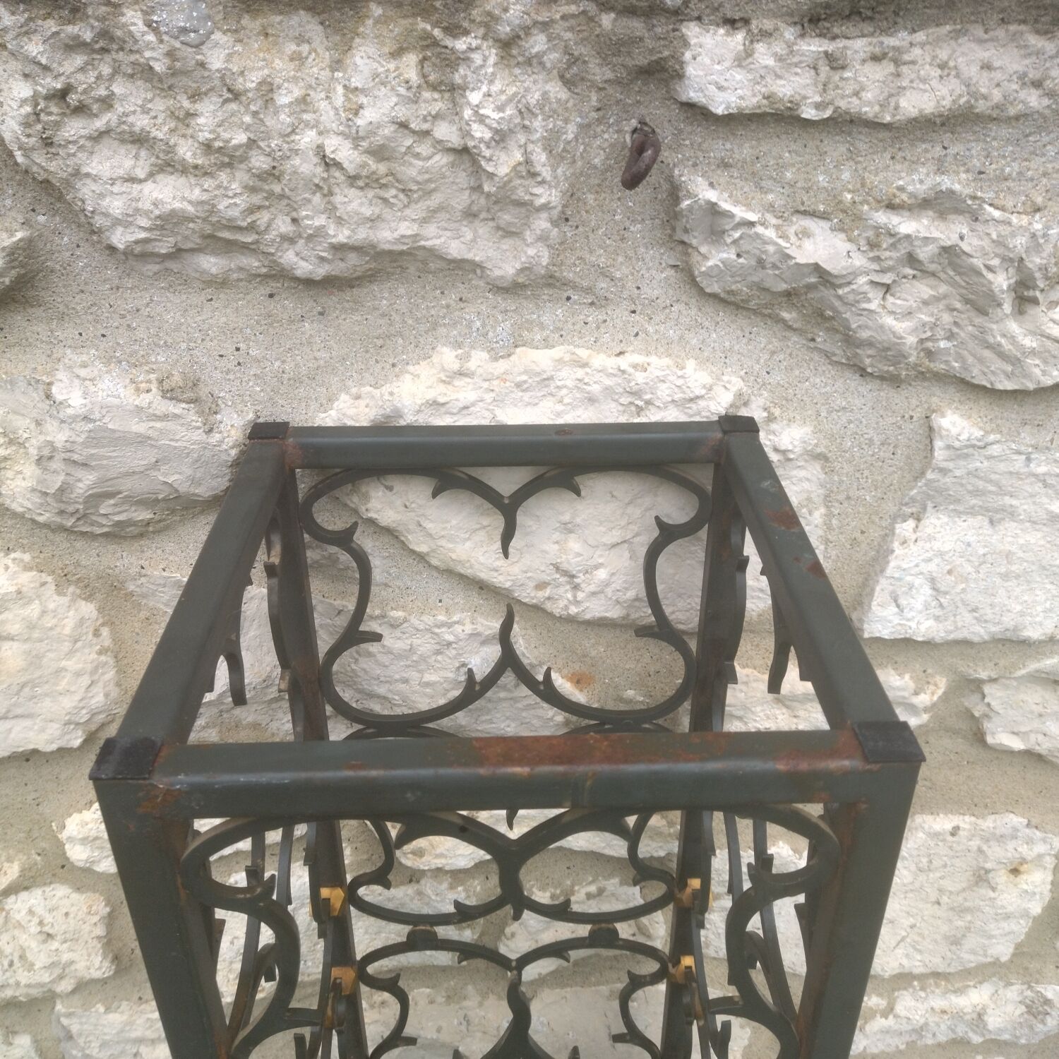 Metal console column 60s