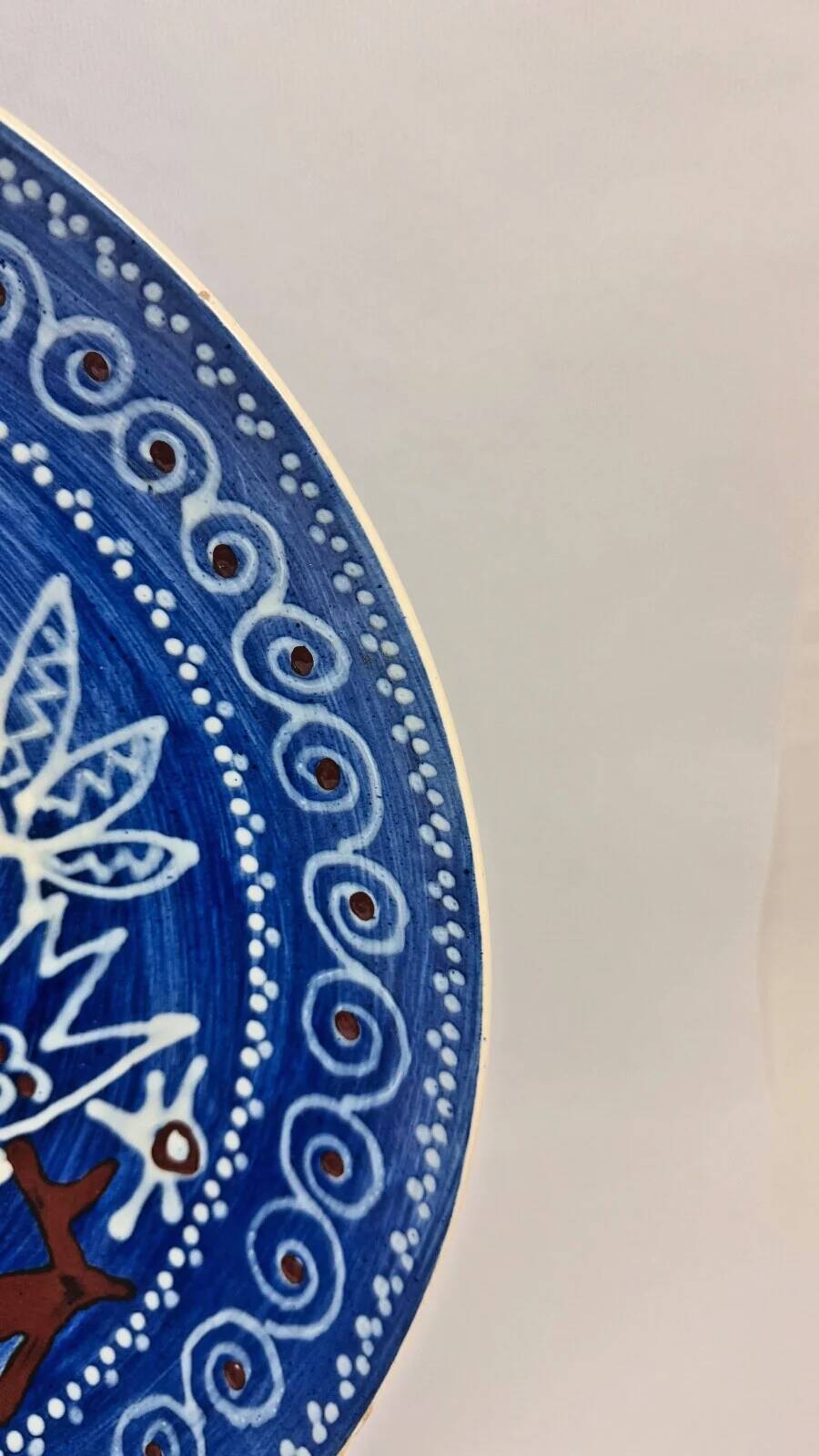Large ceramic dish with roosters by Svend P. Jørgensen 1966 Ravnild Denmark