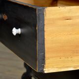 Oak and pine Chest of drawers, 1910s