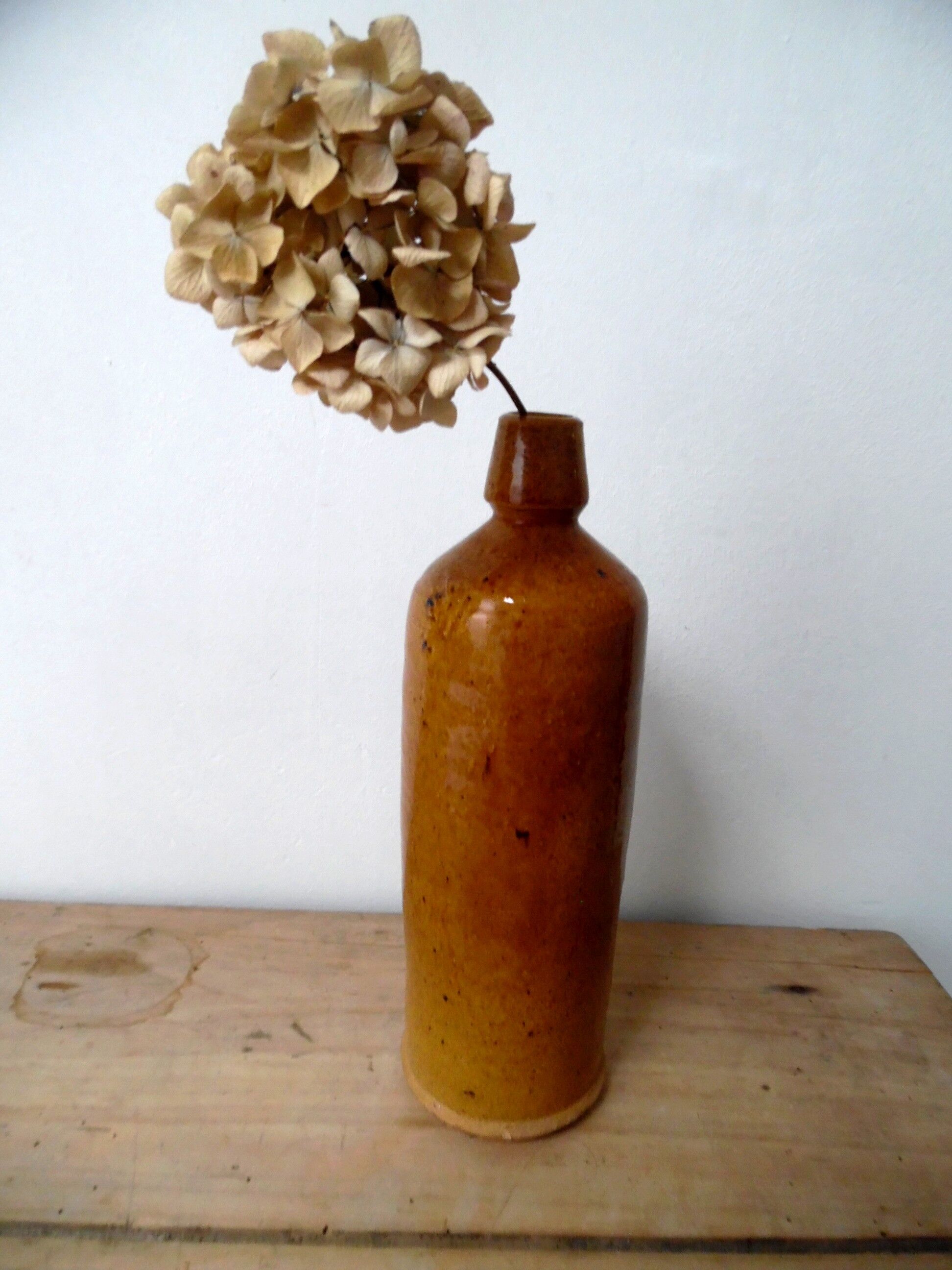 Bouteille en grès vernissé