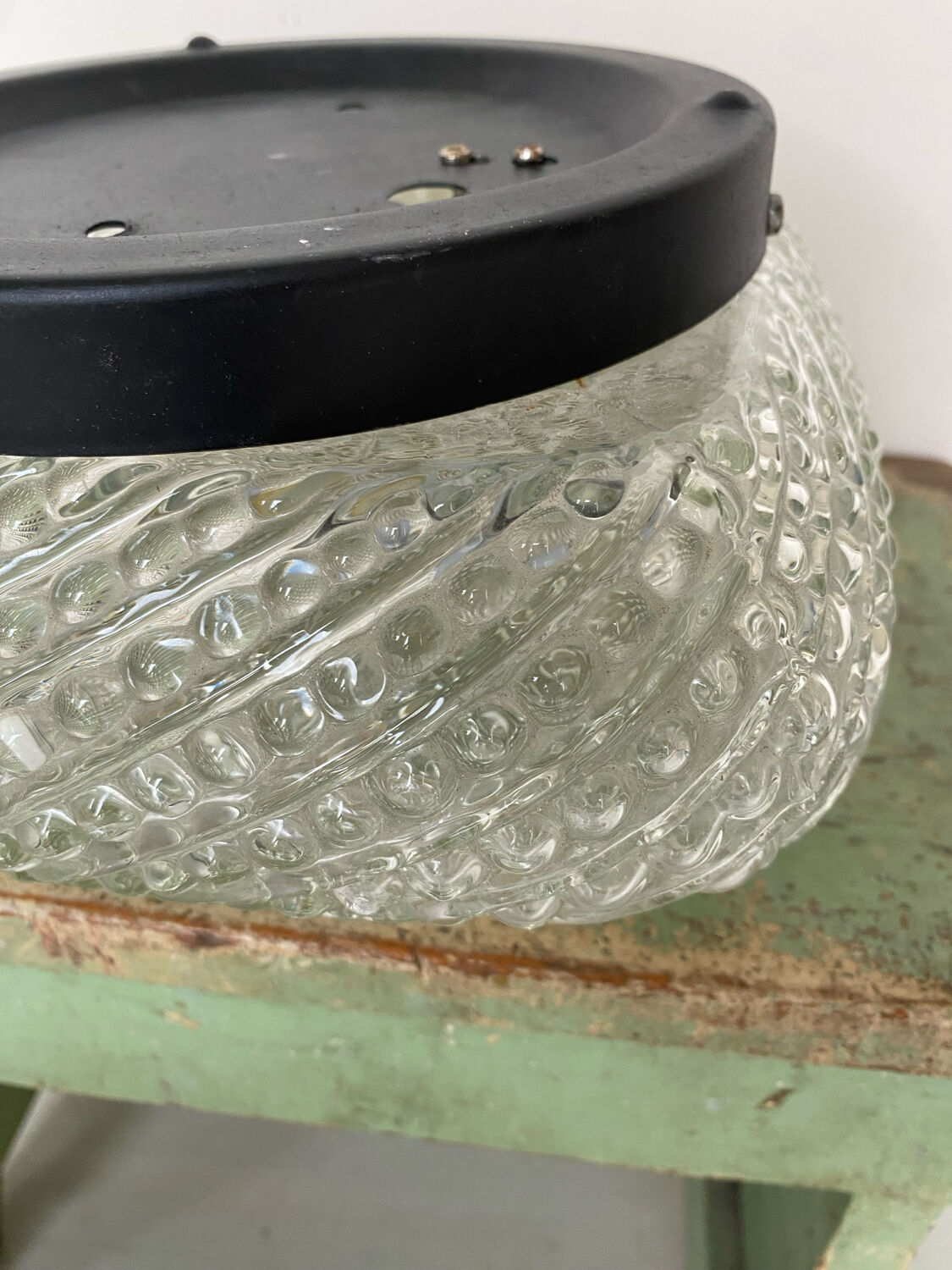 Plafonnier applique en verre dépoli 70's