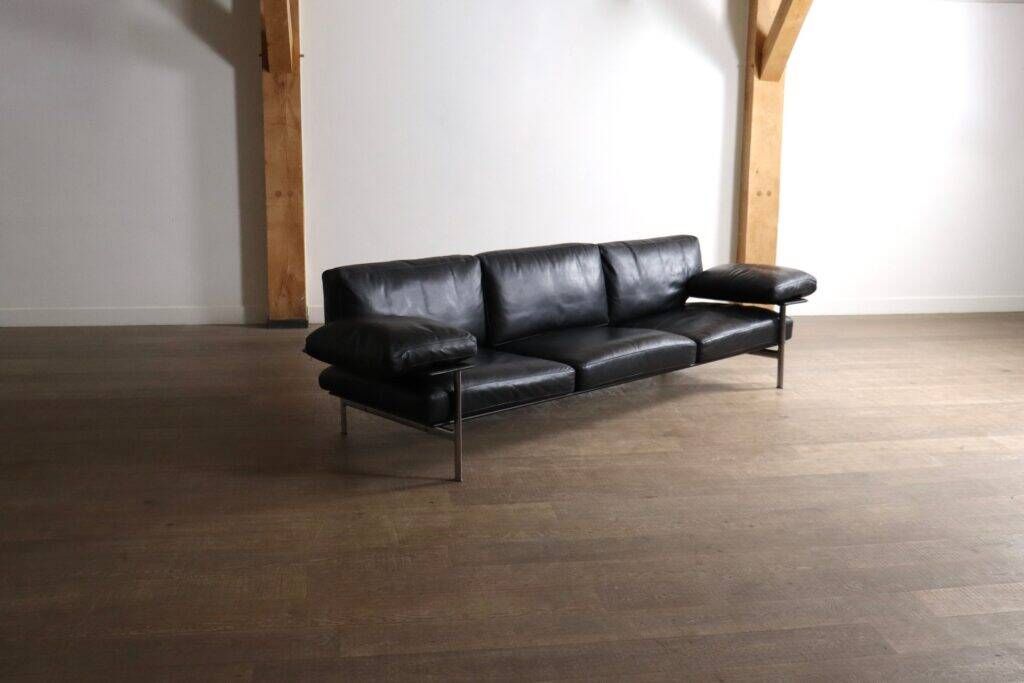 Canapé trois places Diesis en cuir noir par Antonio Citterio pour B&B Italia, années 1970.