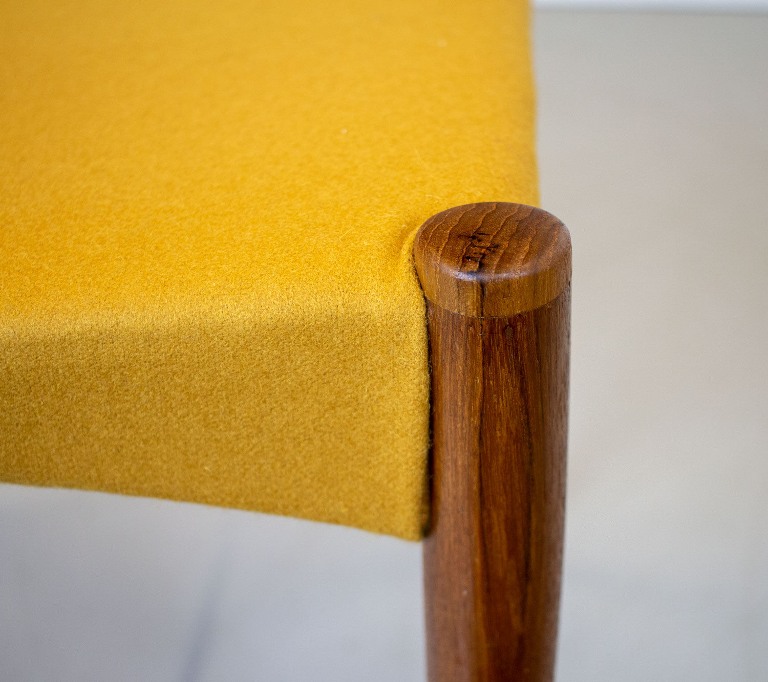 Danish teak model 175 set of 4 dining chairs by Mogens Kold, 1960s