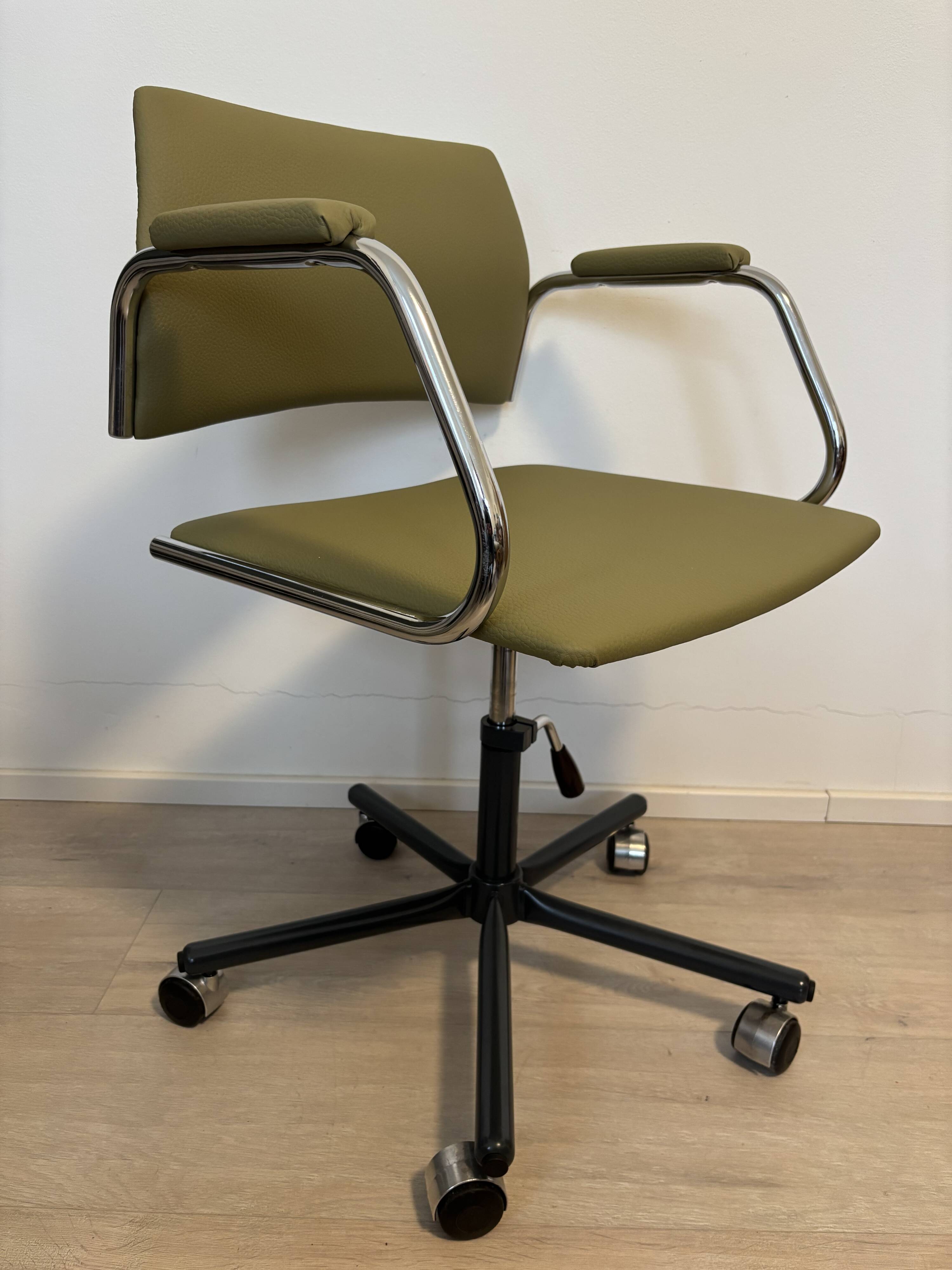 Fully Restored Kovona Office Desk Chair, Czechoslovakia 1970’s