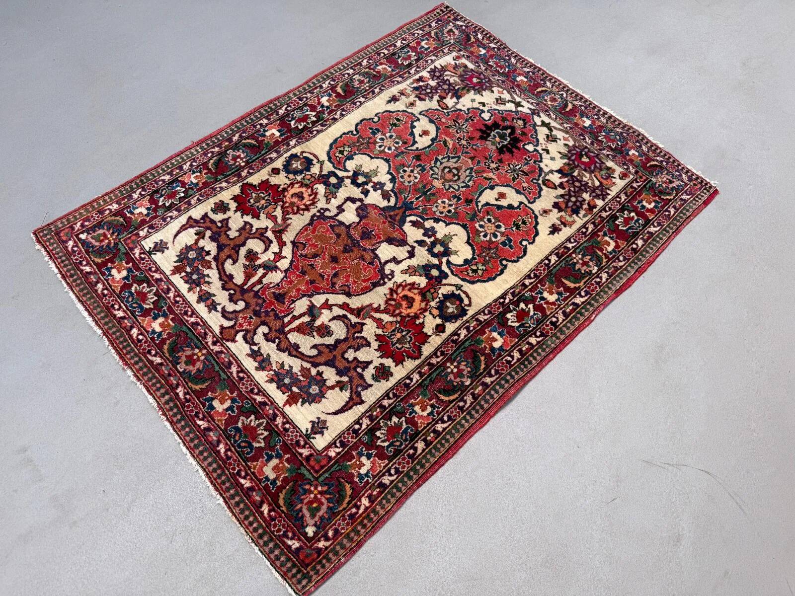 Vintage tribal rug 74x100 cm, medium, tribal oriental carpet 2545