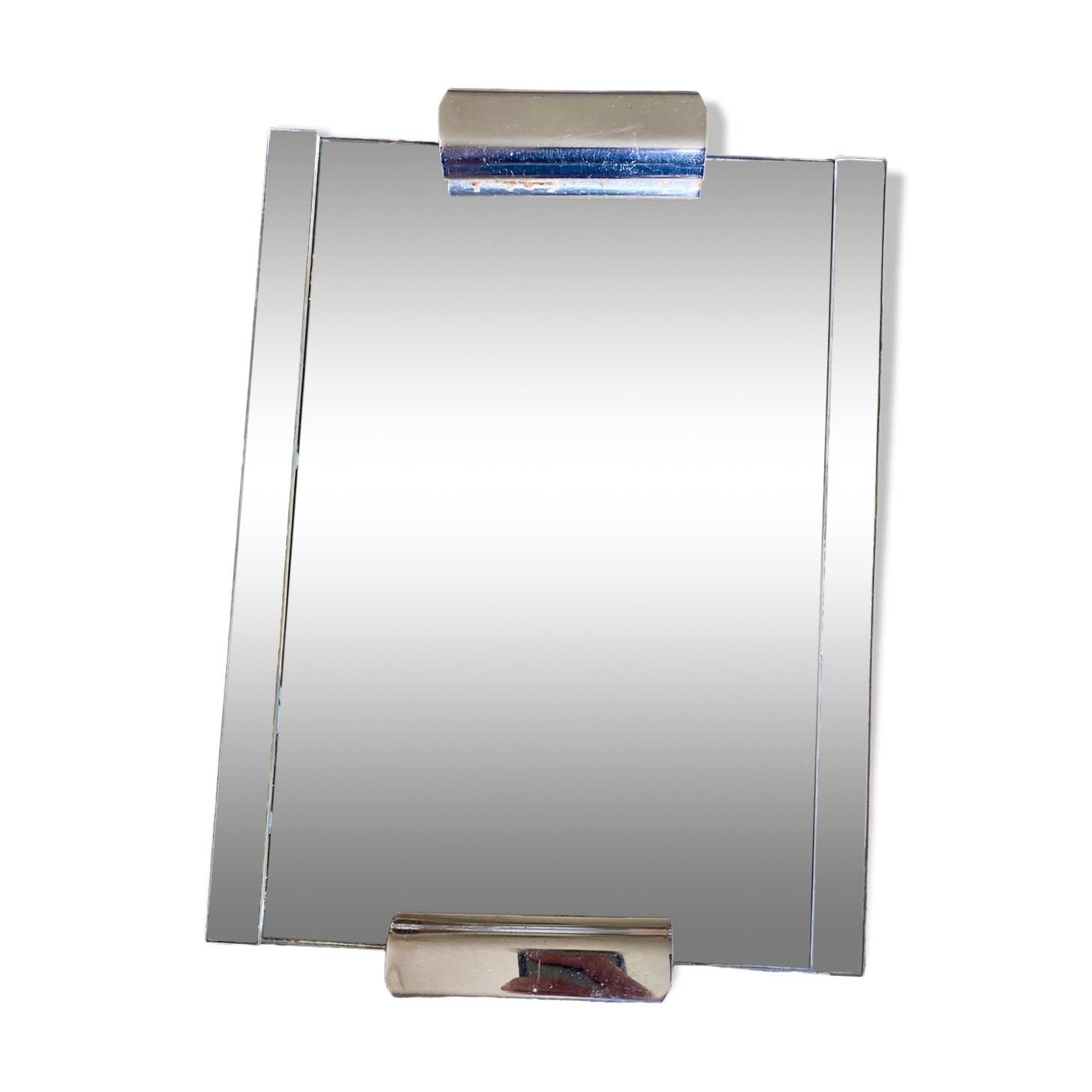 Mirrored top and silver metal handles