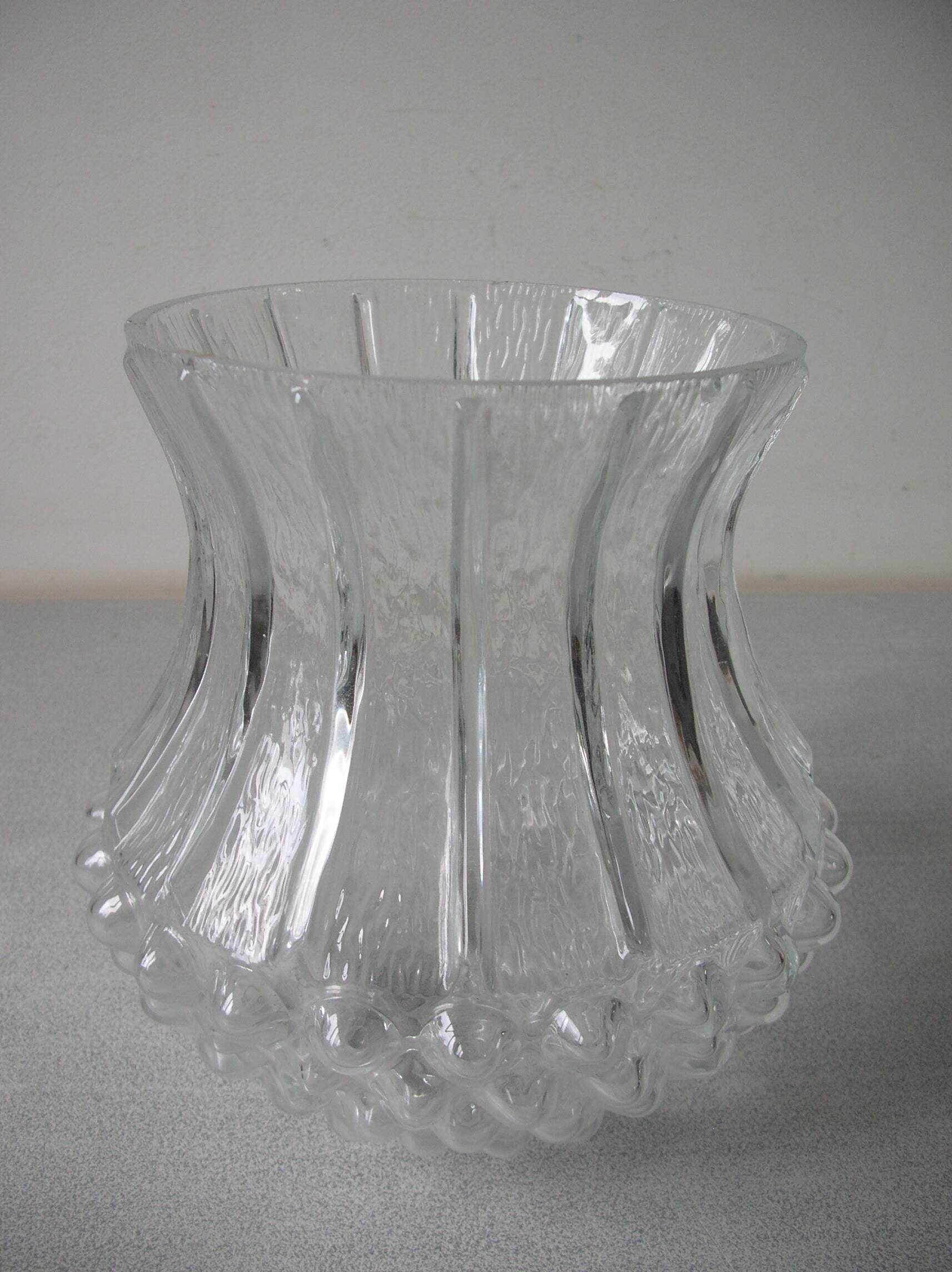 Old globe lamp shade chandelier lighting fixture in glass relief decor 16 cm