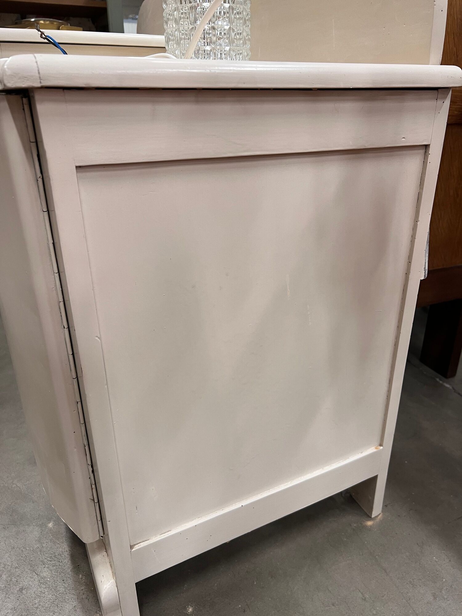 Vintage art deco furniture / make-up table / vanity cabinet
