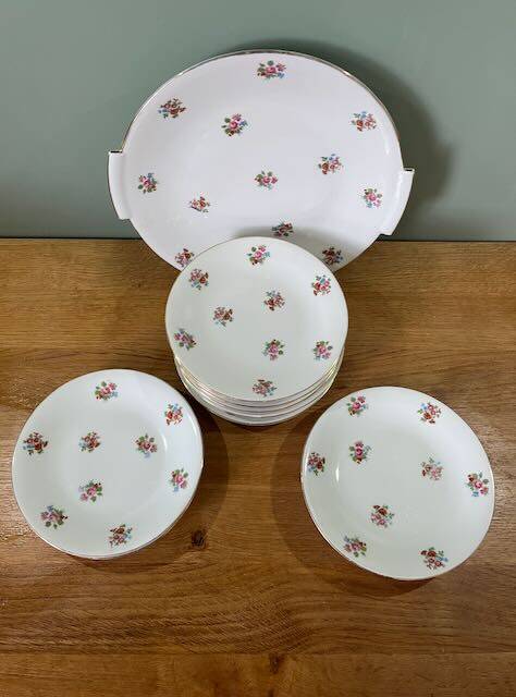 Floral dessert service