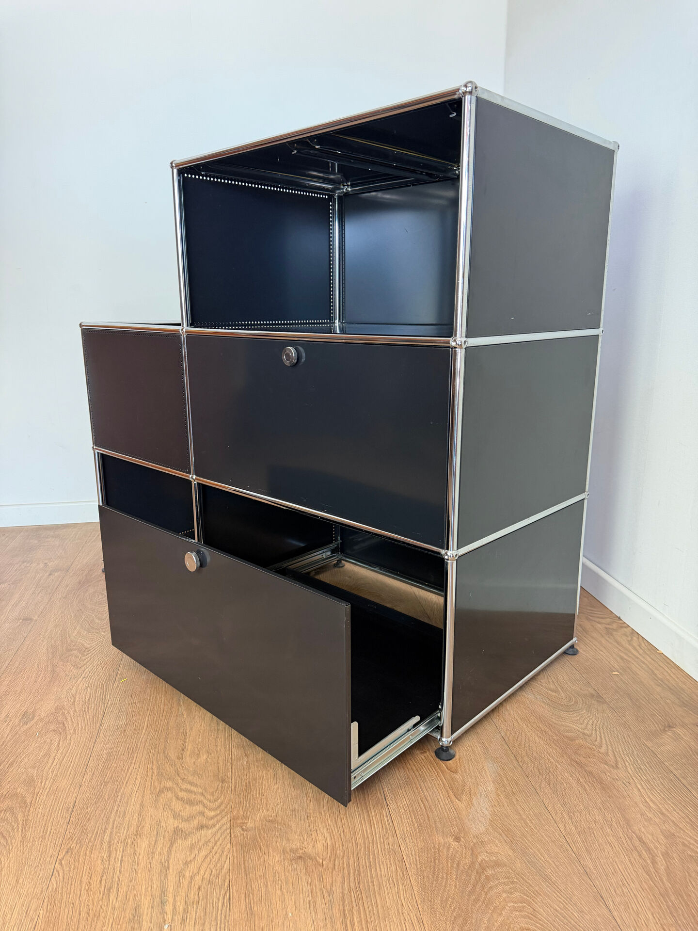 Meuble modulable USM Haller noir