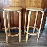 2 Bar stools