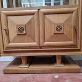 Art deco showcase
