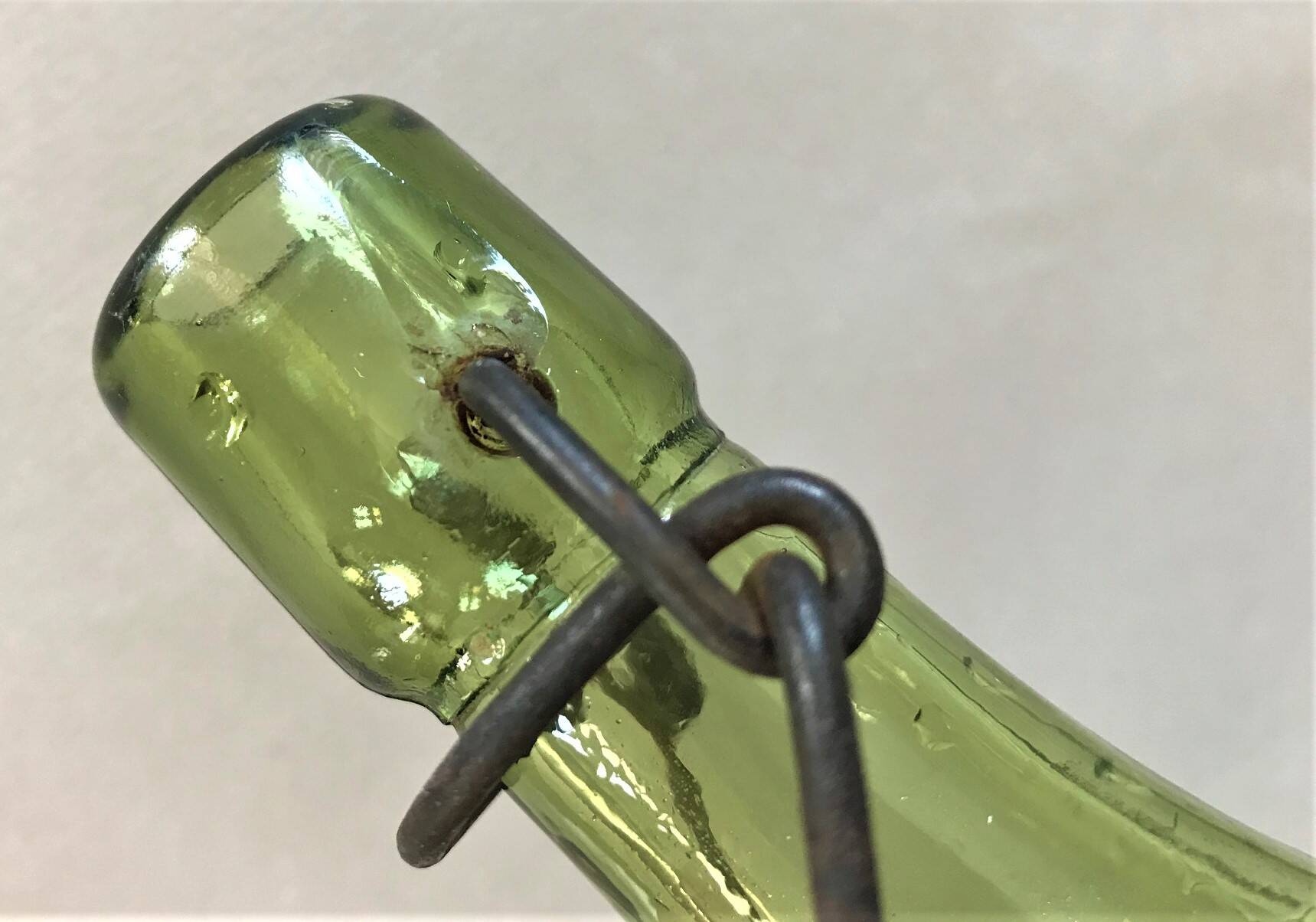 Petite bouteille verre vintage