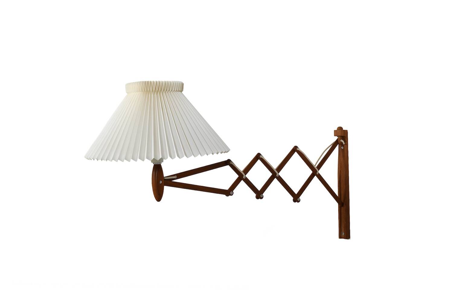 Le Klint Scissor Wall Lamp Model 332 by Erik Hansen