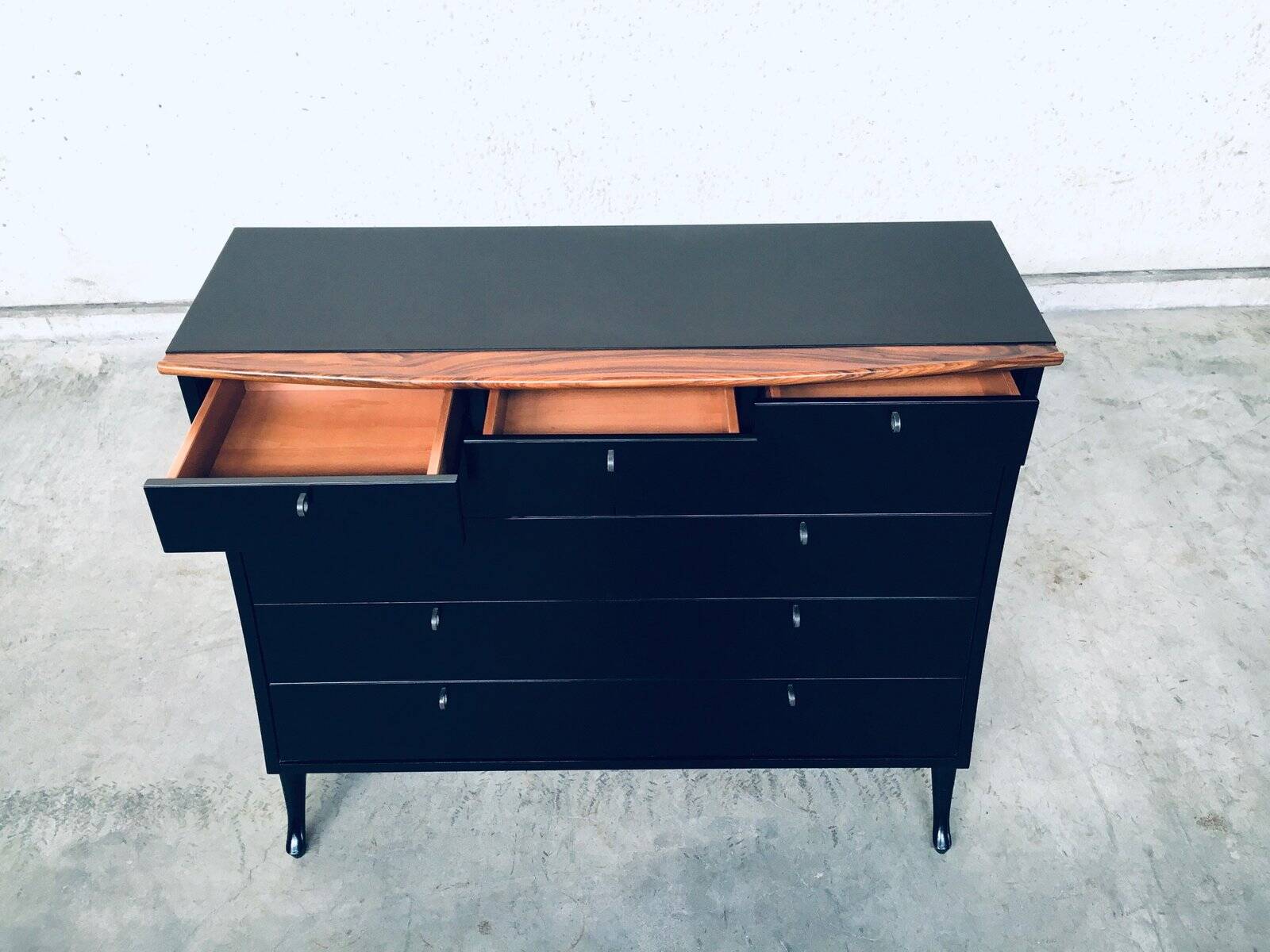 Postmodern Chest of Drawers by Umberto Asnago for Giorgetti, Italy, 1980s