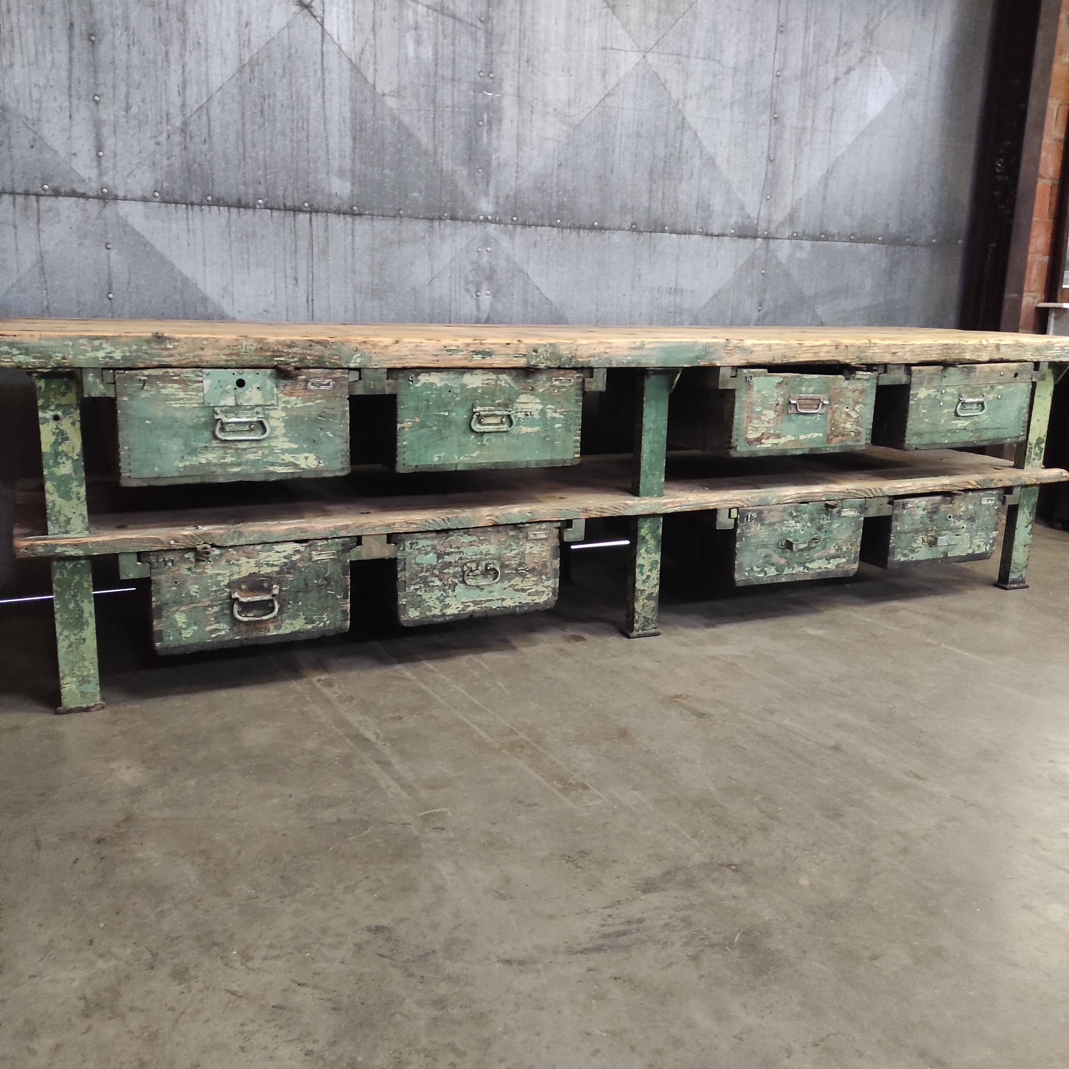 Industrial workbench – metal drawer cabinet with 8 drawers