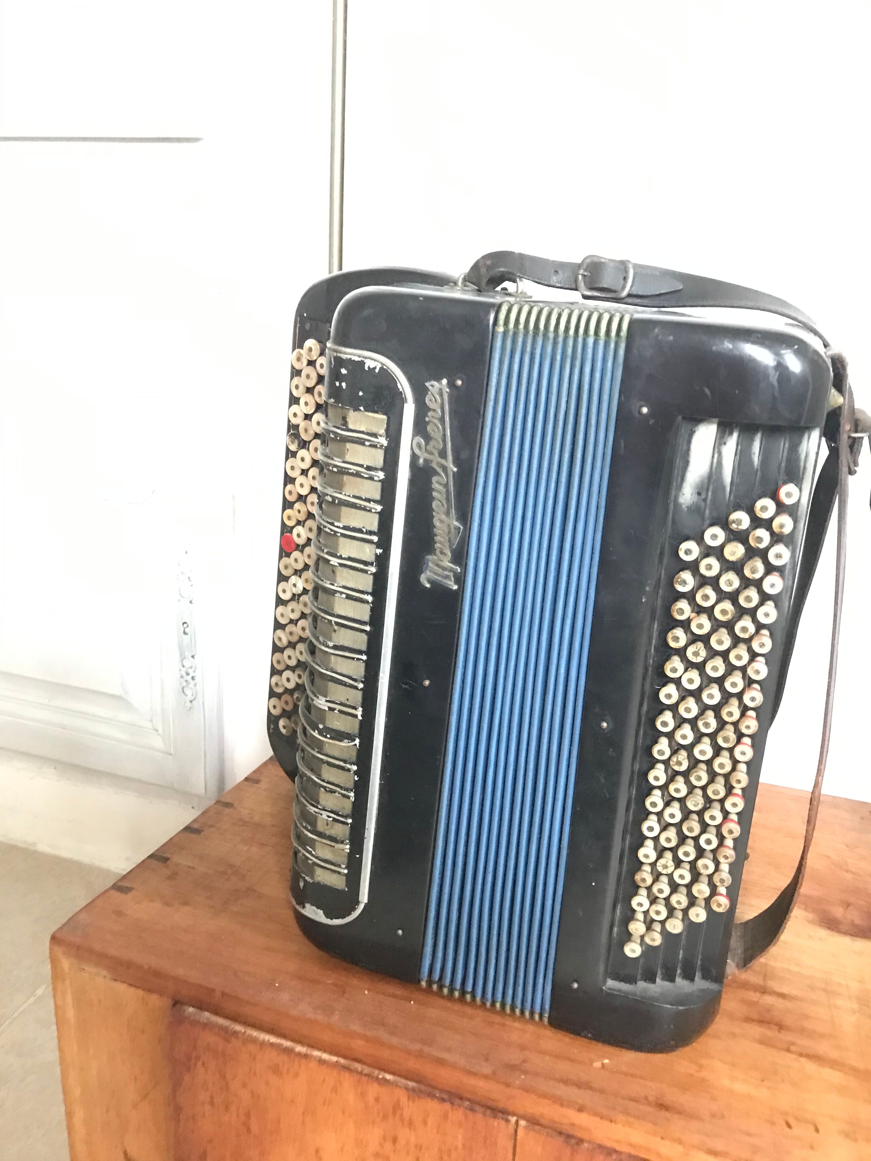 Accordéon vintage Maugein frères circa 1950 Selency
