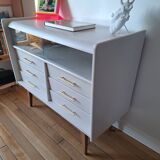 Compass foot chest of drawers