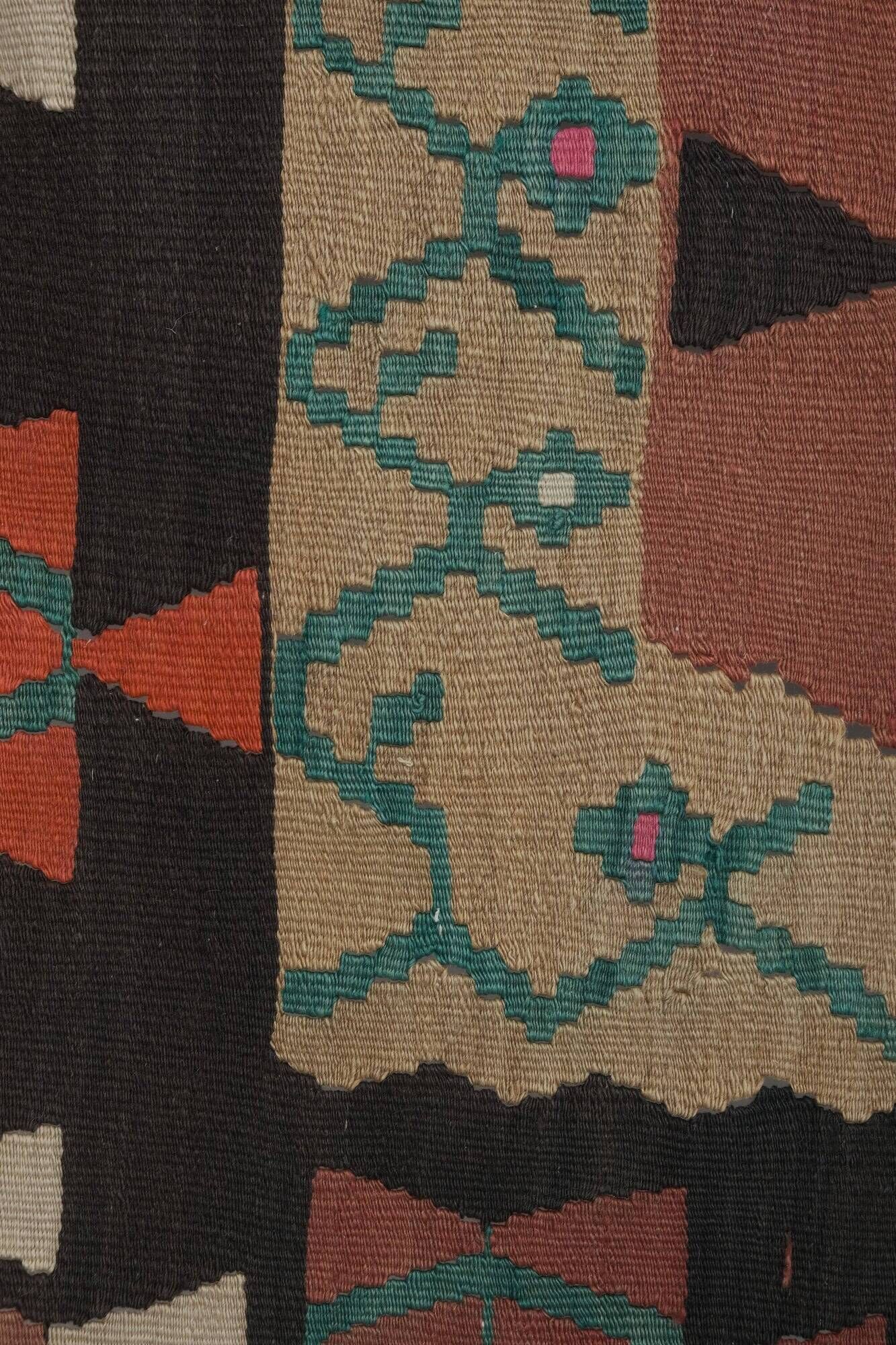 Vintage Turkish kilim, handwoven, 177x280 cm.