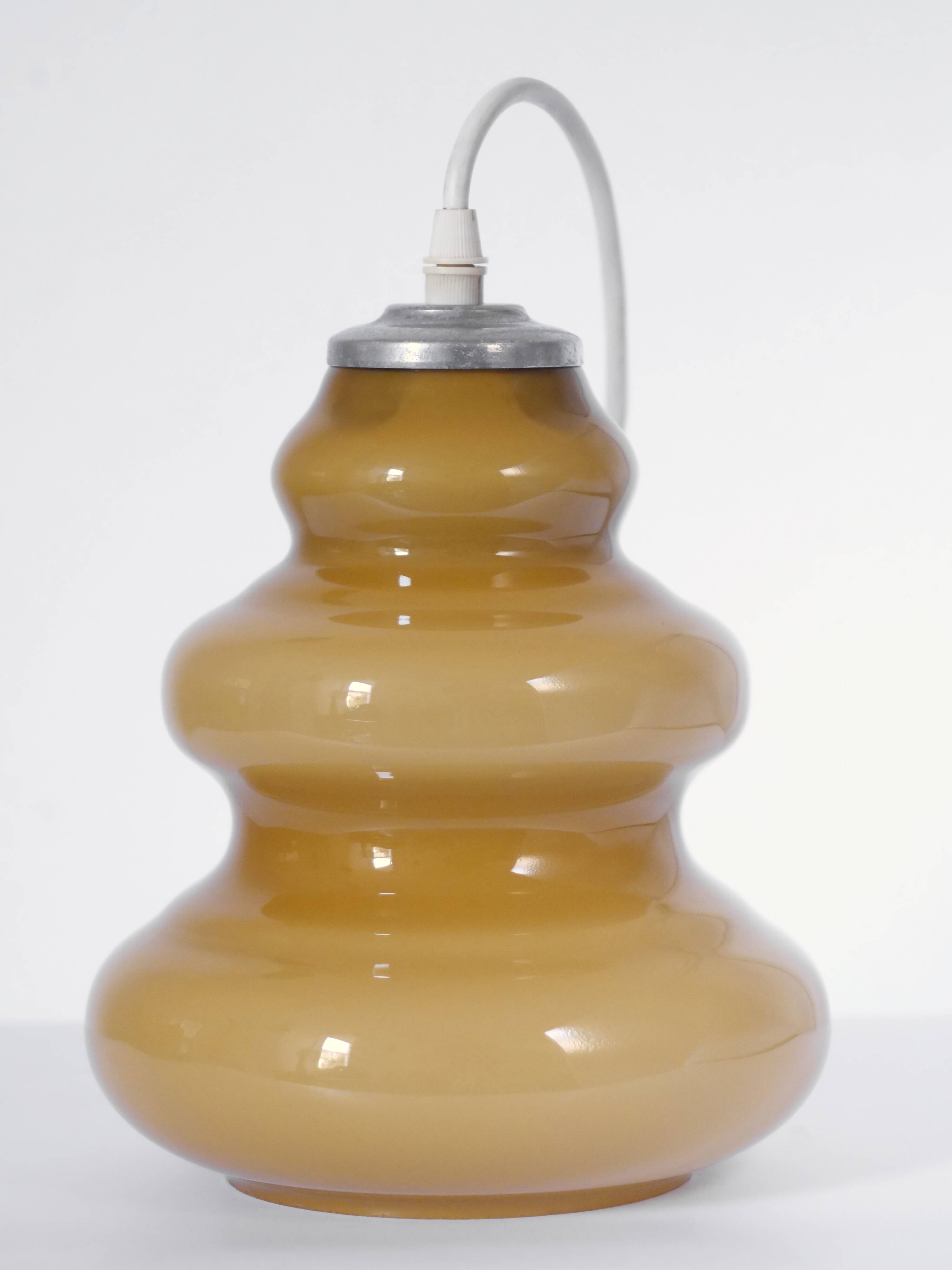suspension opaline space age design 70s