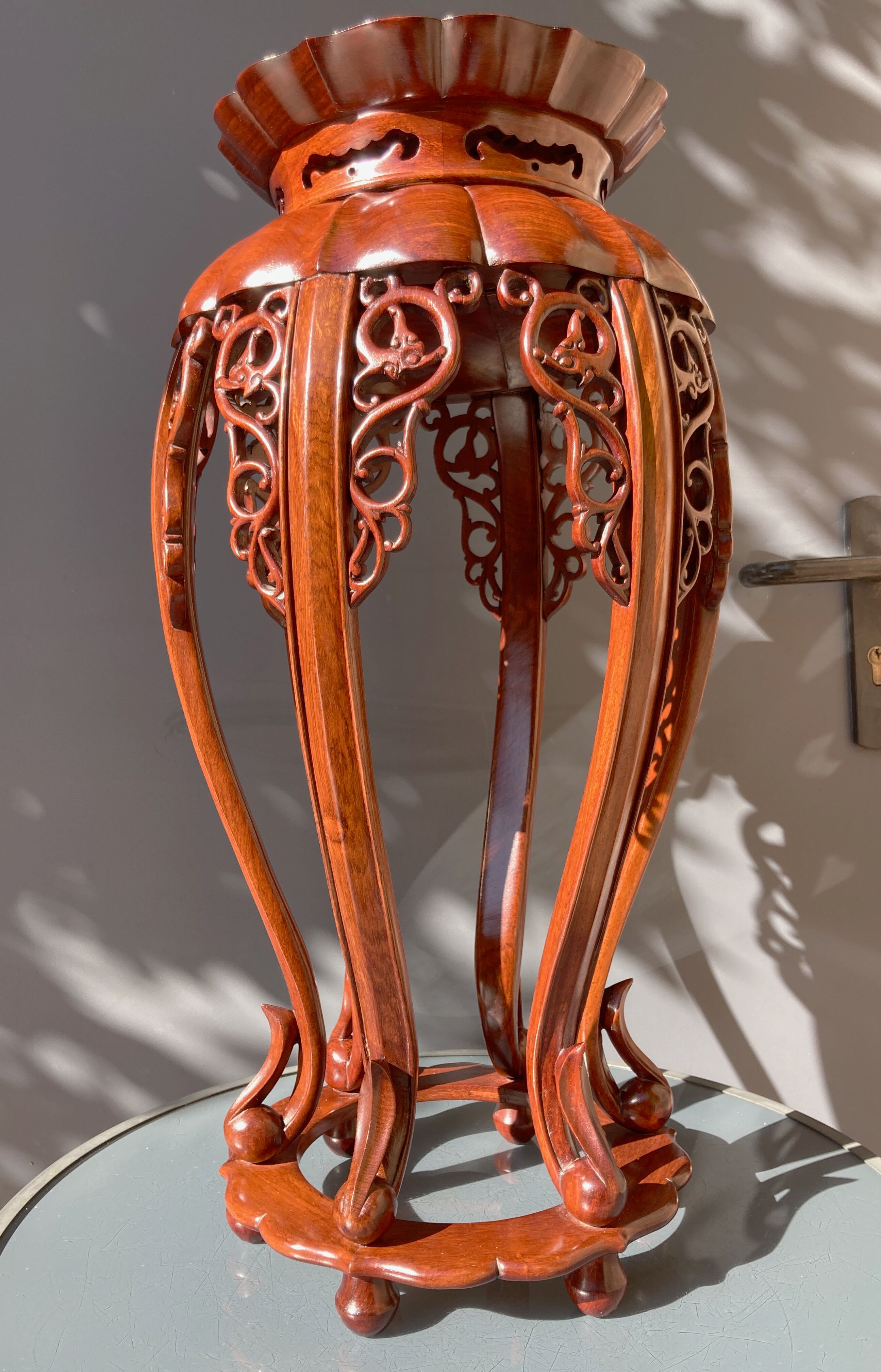 Openwork rosewood gueridon