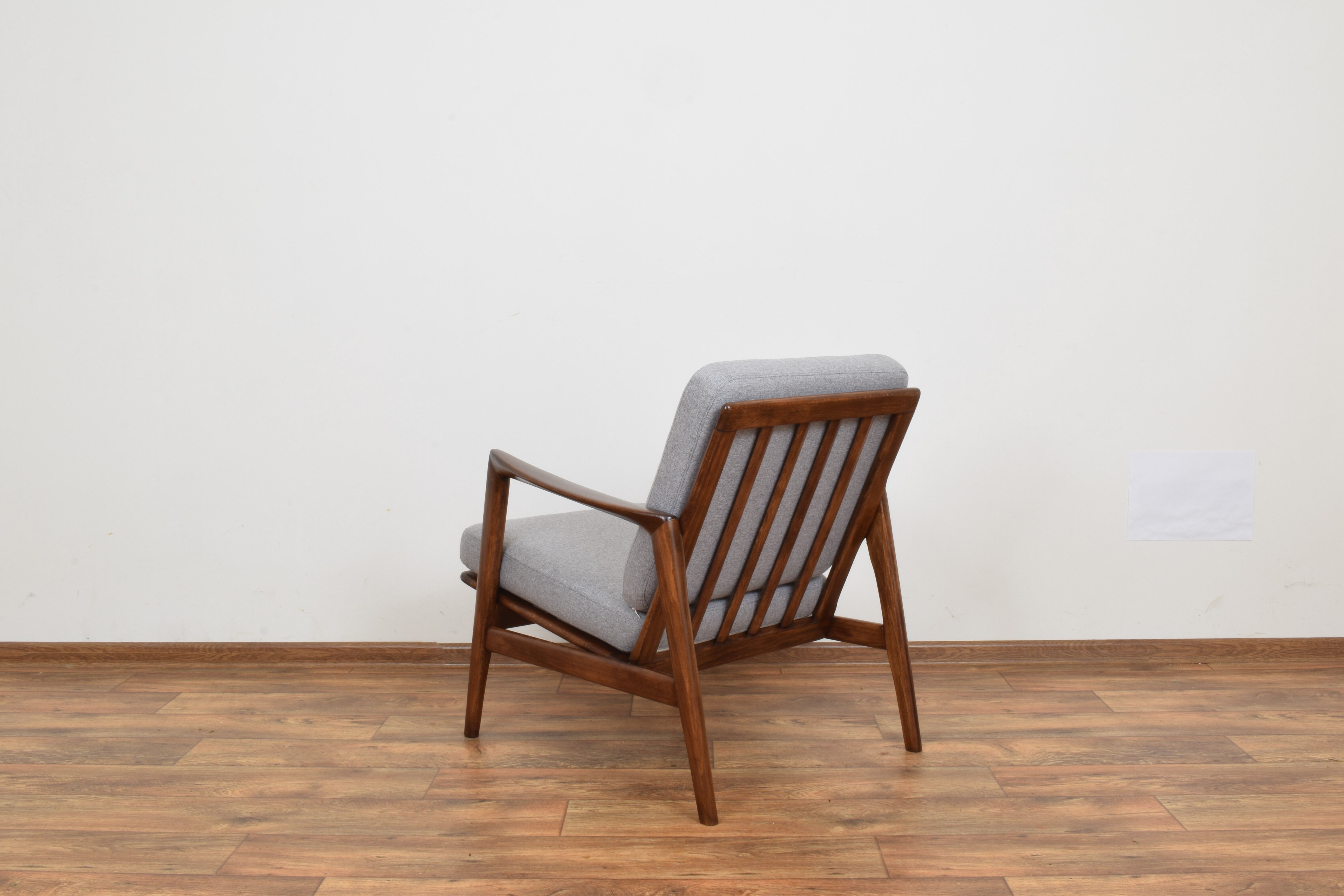 Mid-Century Polish Lounge Chair „Stefan”, 1960s