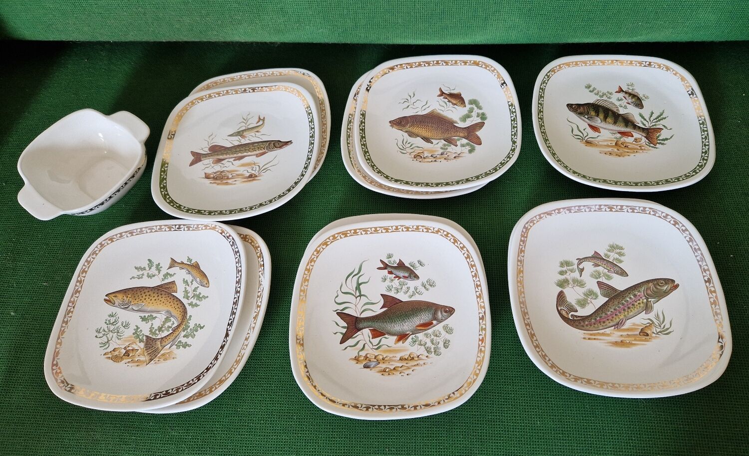 Longchamp fish plates