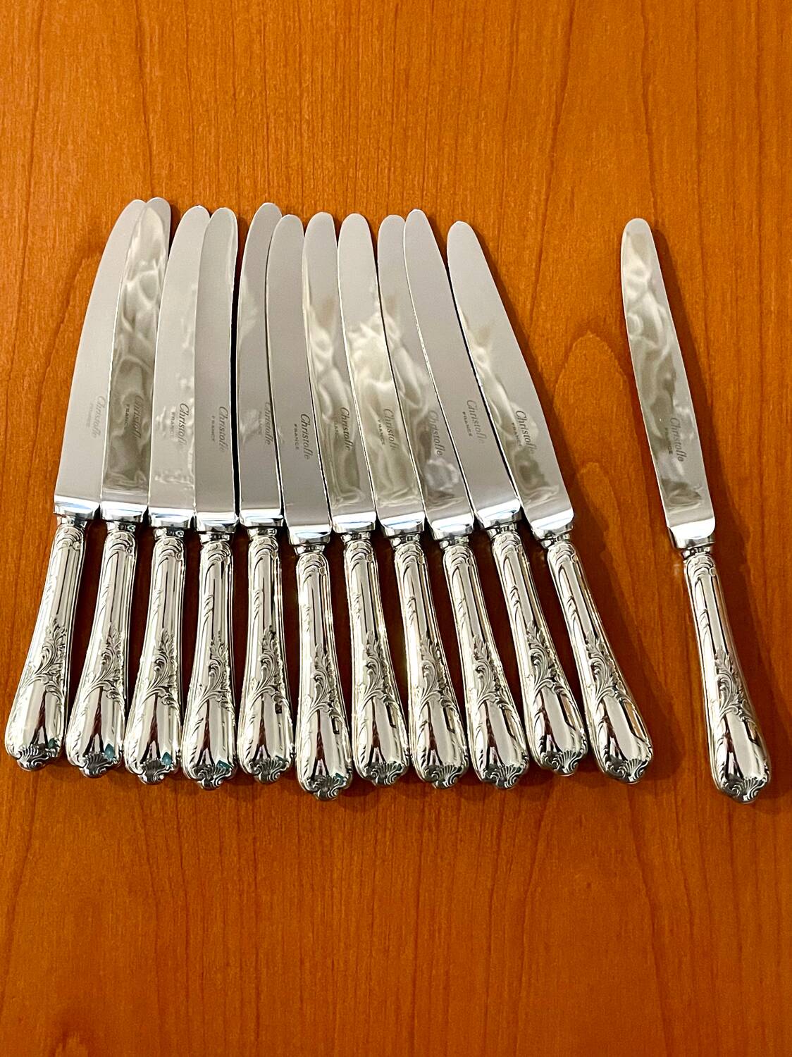 Christofle marly 12 marly knives 19.5 cm superb condition