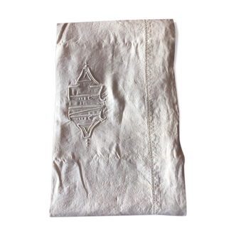 Drap ancien brodé