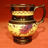 Ancien pot à lait cruche pichet en faîence de Jersey or jaune violet