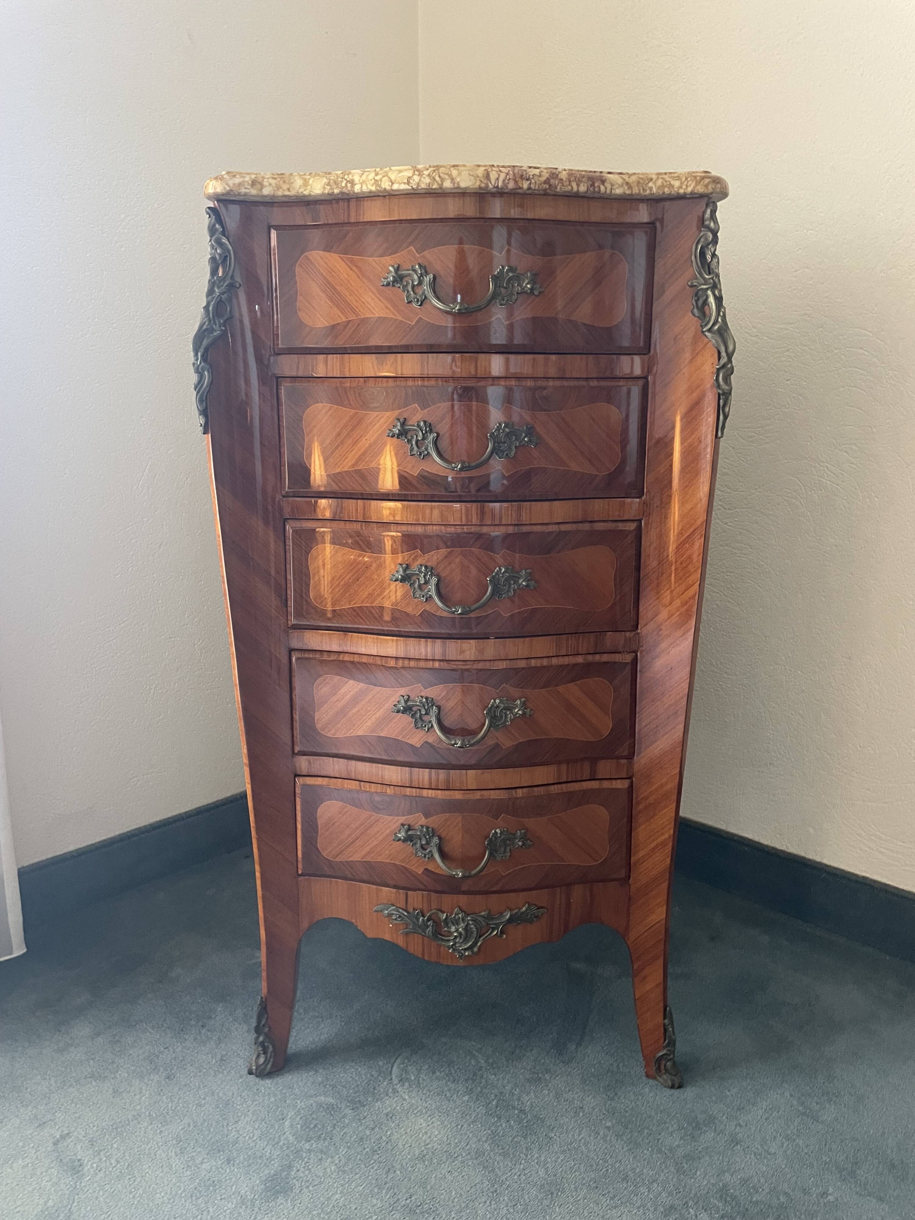 Chiffonnier Louis XV