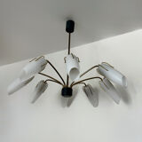 Chandelier 8 fires 60s