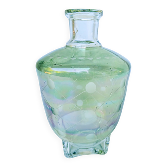 1 iridescent glass carafe