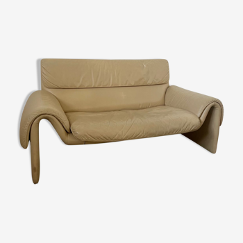 Canapé vintage design de sede ds-2011 en cuir crème 2 places