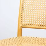 Pair of vintage No. 811 bentwood chairs