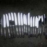 Stryle Art Nouveau housewife's party