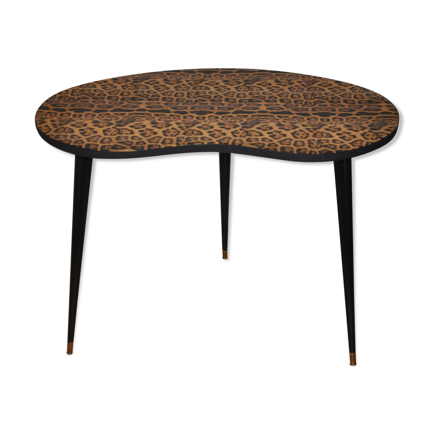 Table tripod shape vintage bean