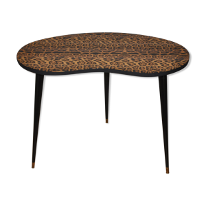 Table tripode forme haricot