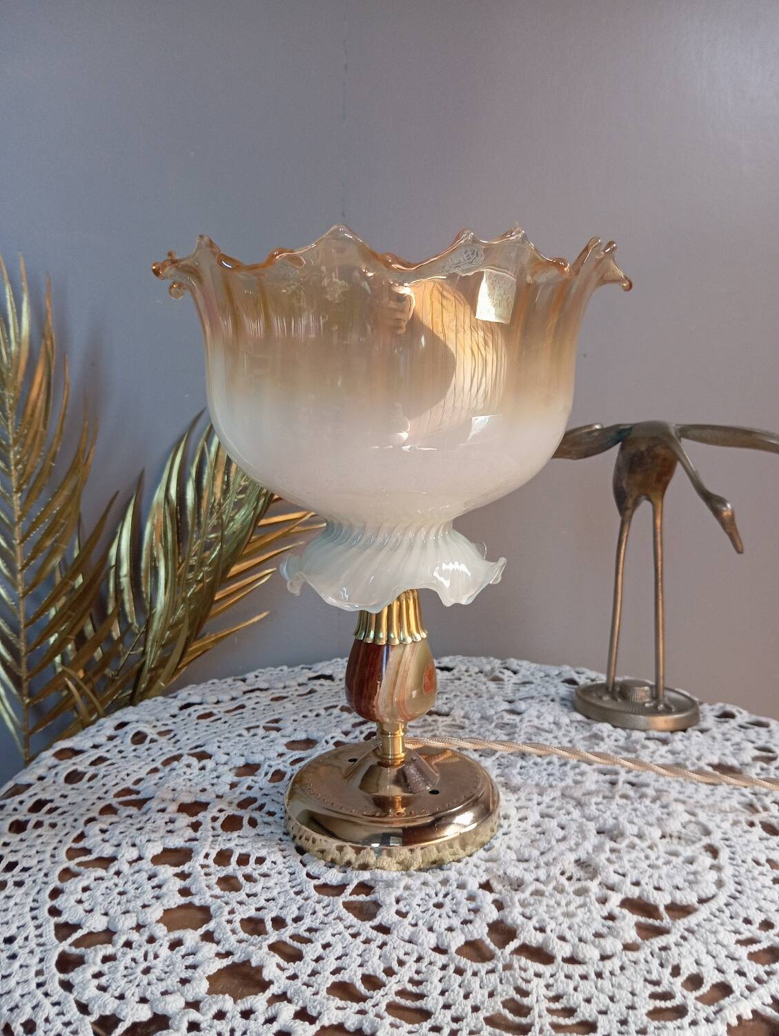 Vintage living room lamp with a granny chic atmosphere
