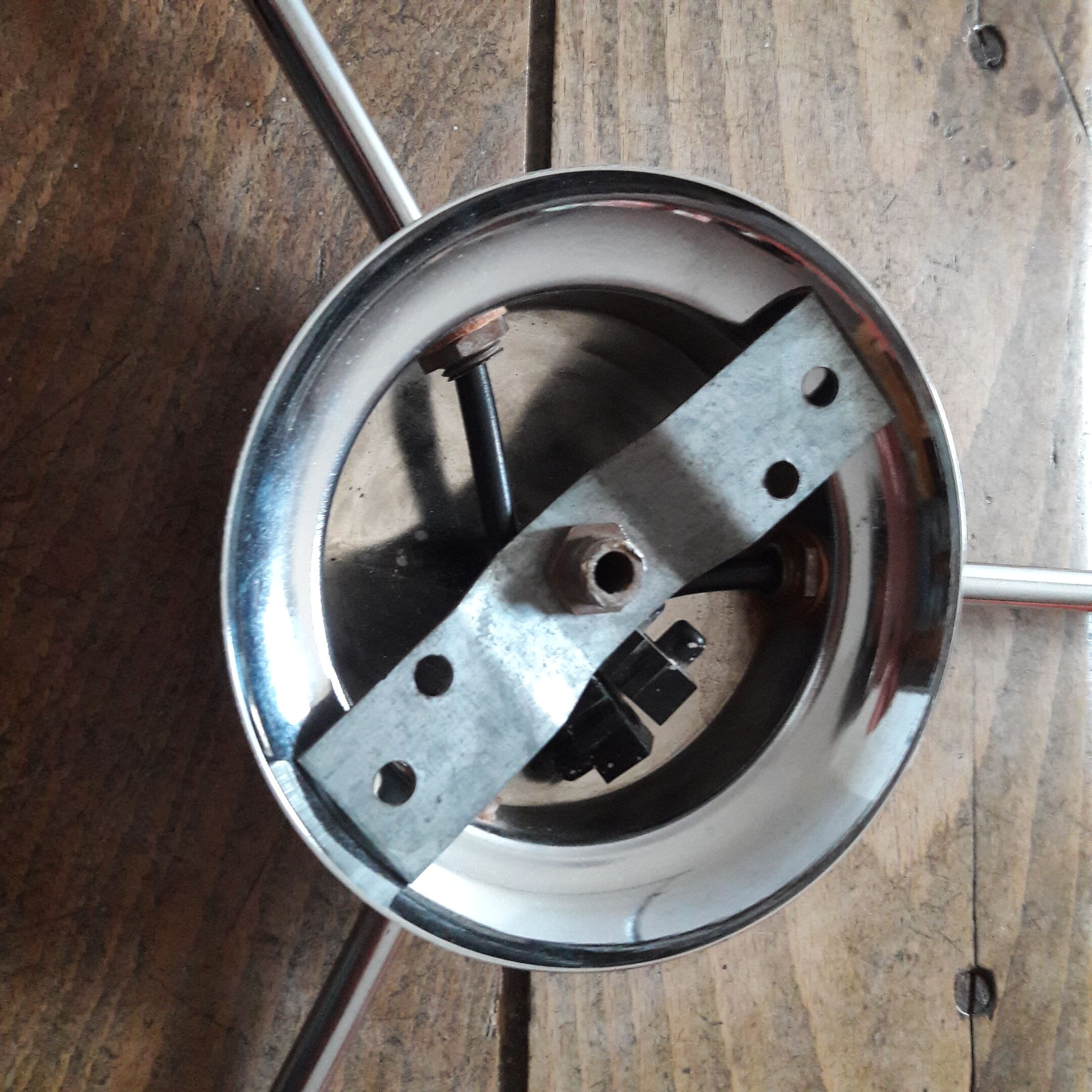 Suspension waterfall