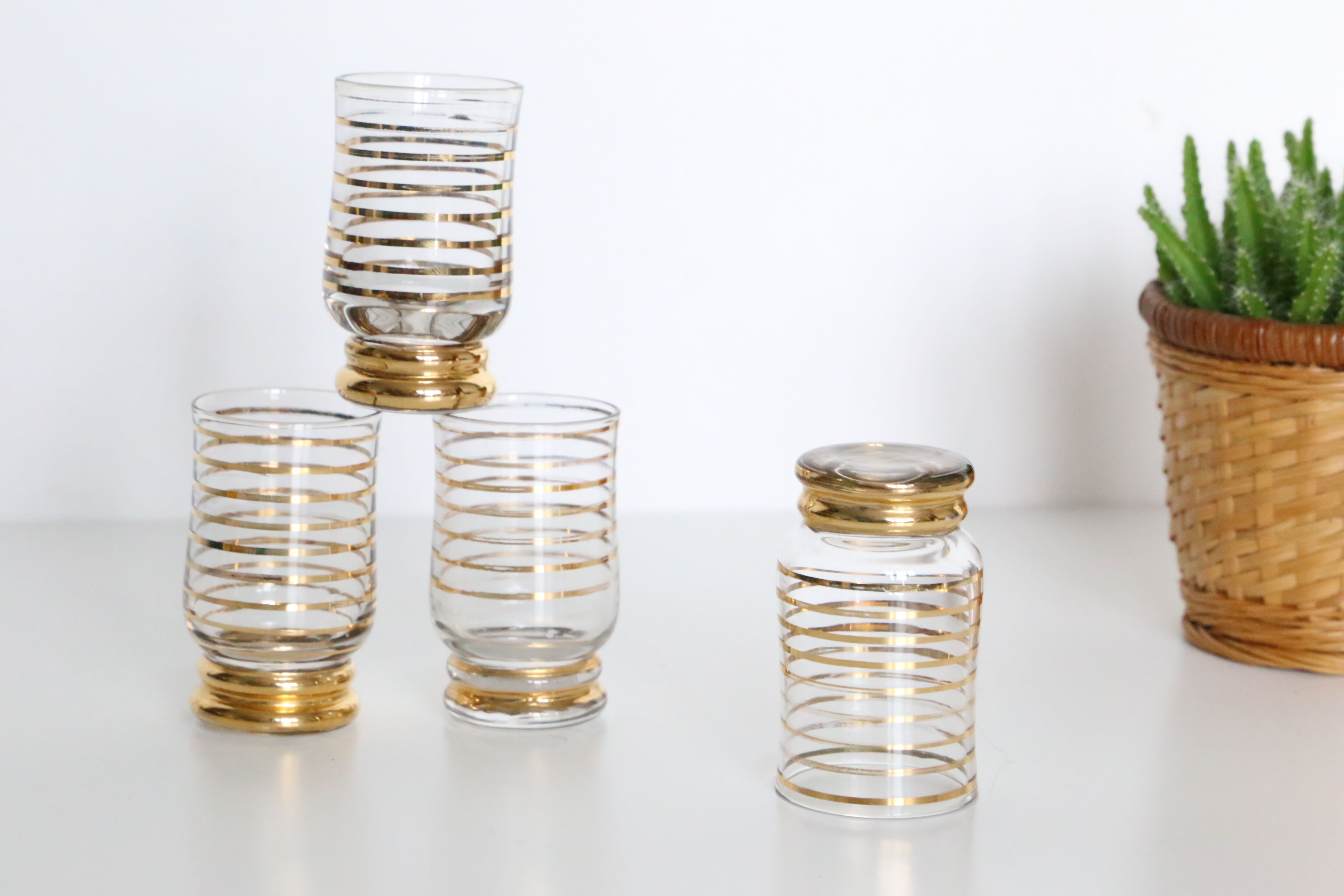 Liquor glasses, 4 glasses, art deco