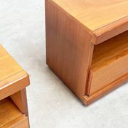 Tables de nuit françaises des années 1970