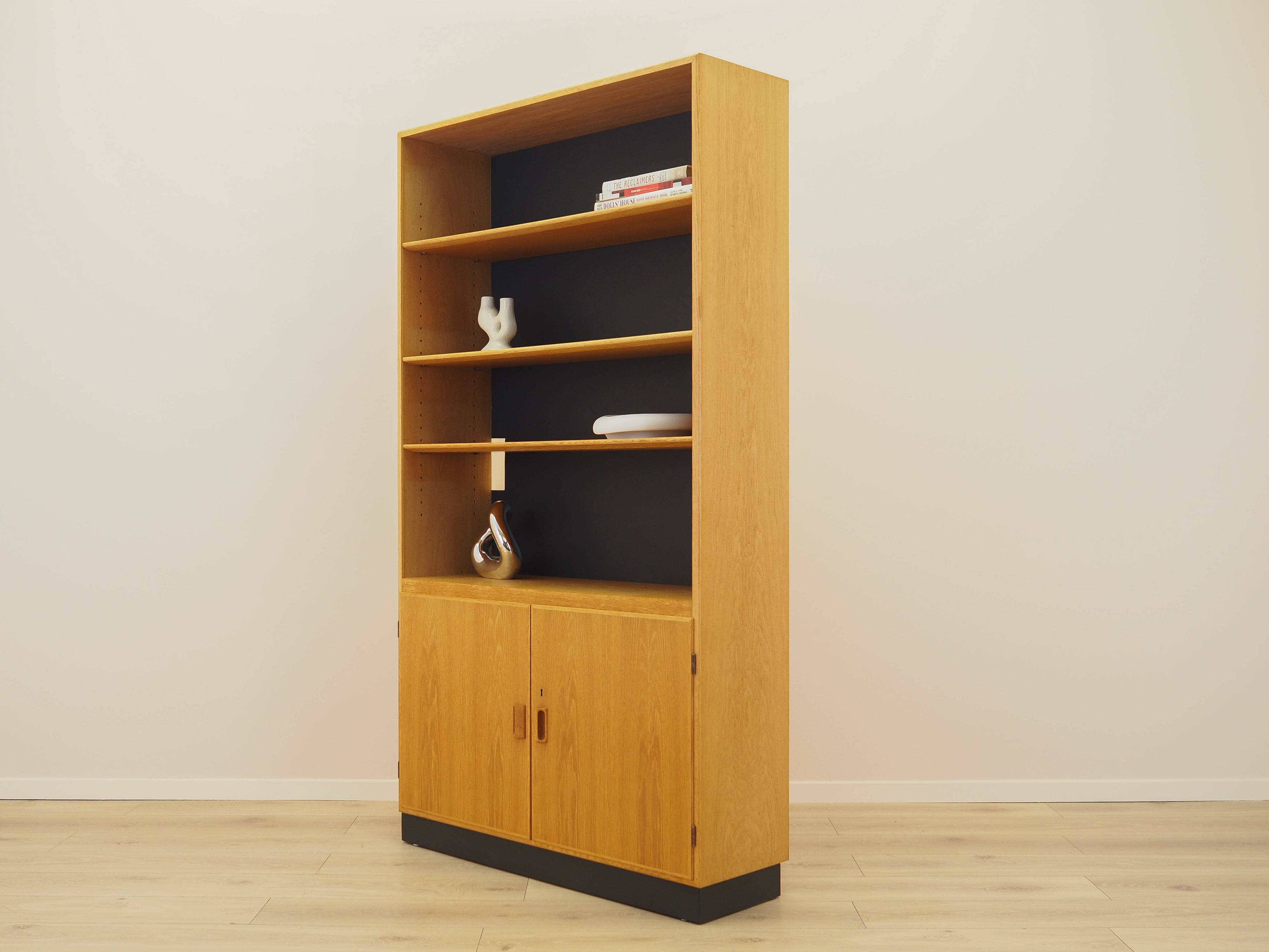 Ash bookcase, Danish design, 1960s, designer: Børge Mogensen