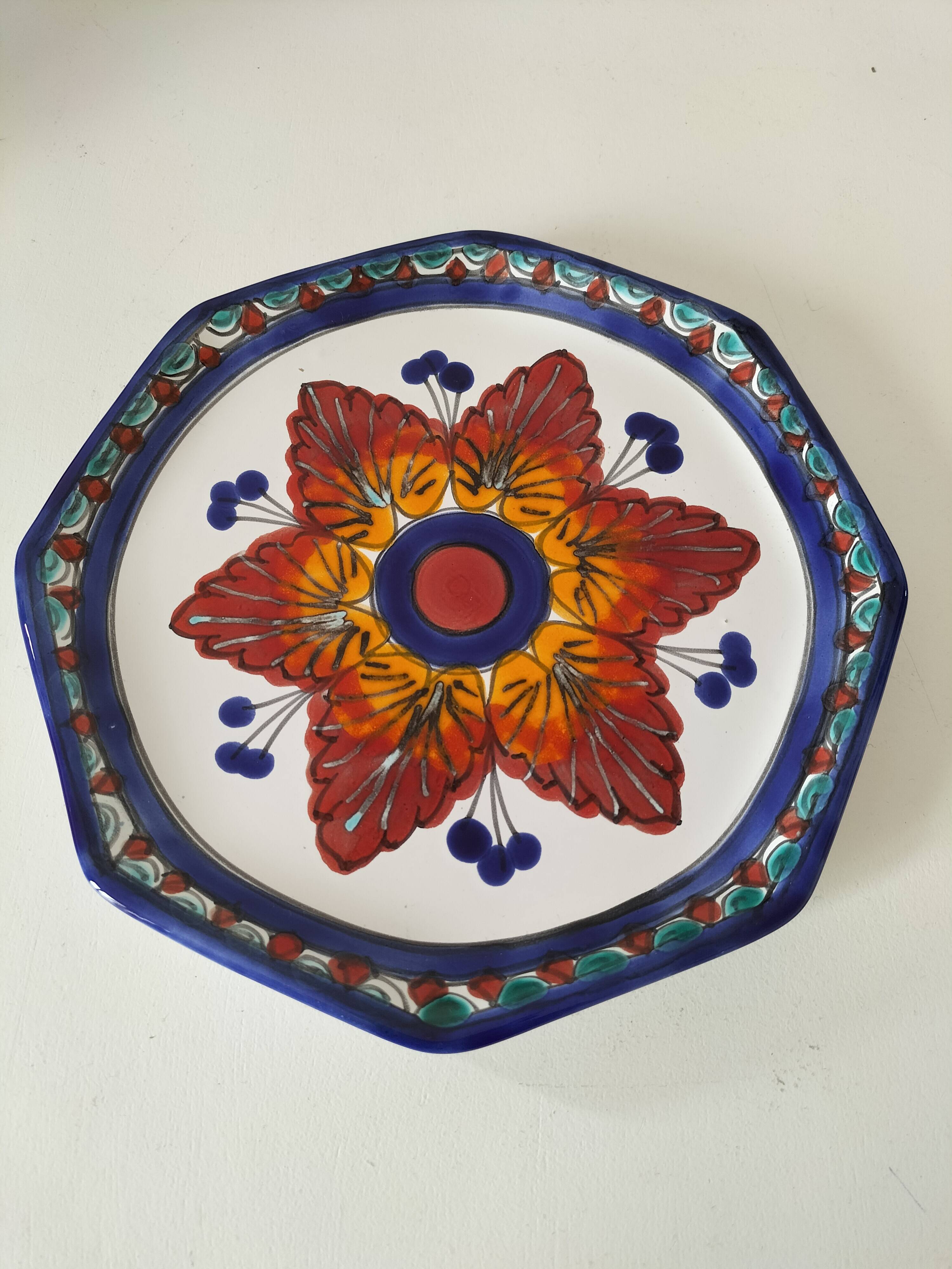 Hand painted plate Ceramica La Maga (Santo Stefano di Camastra)